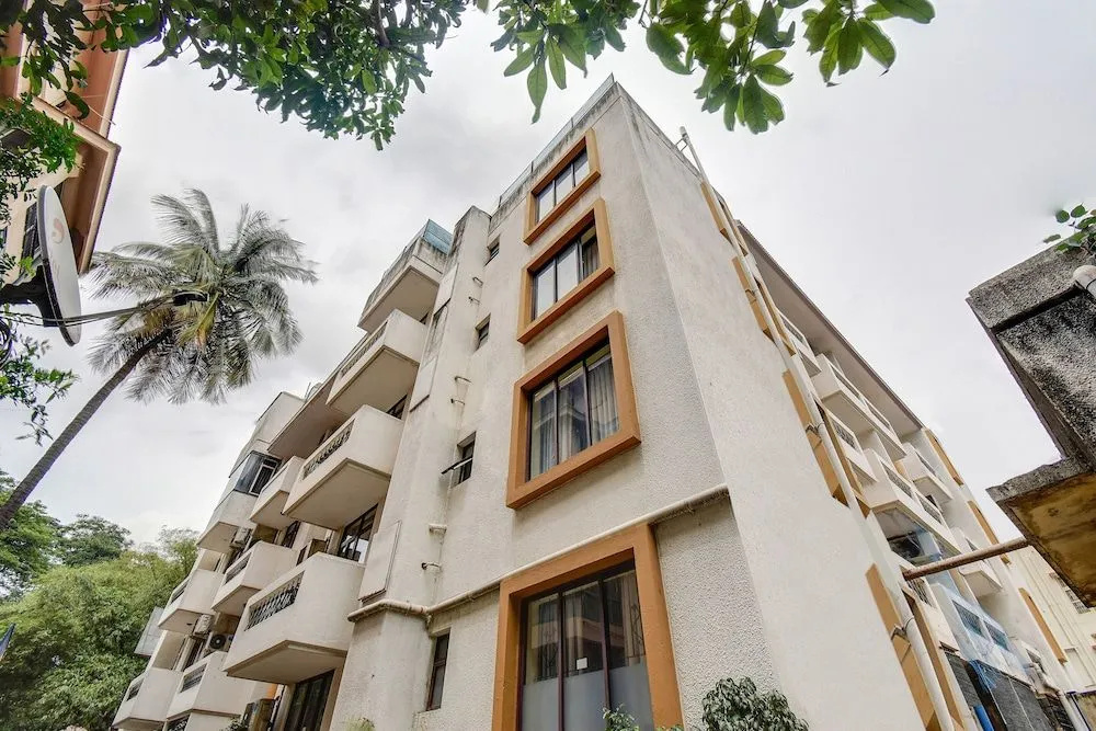 Capital O 49932 Orchard Suites