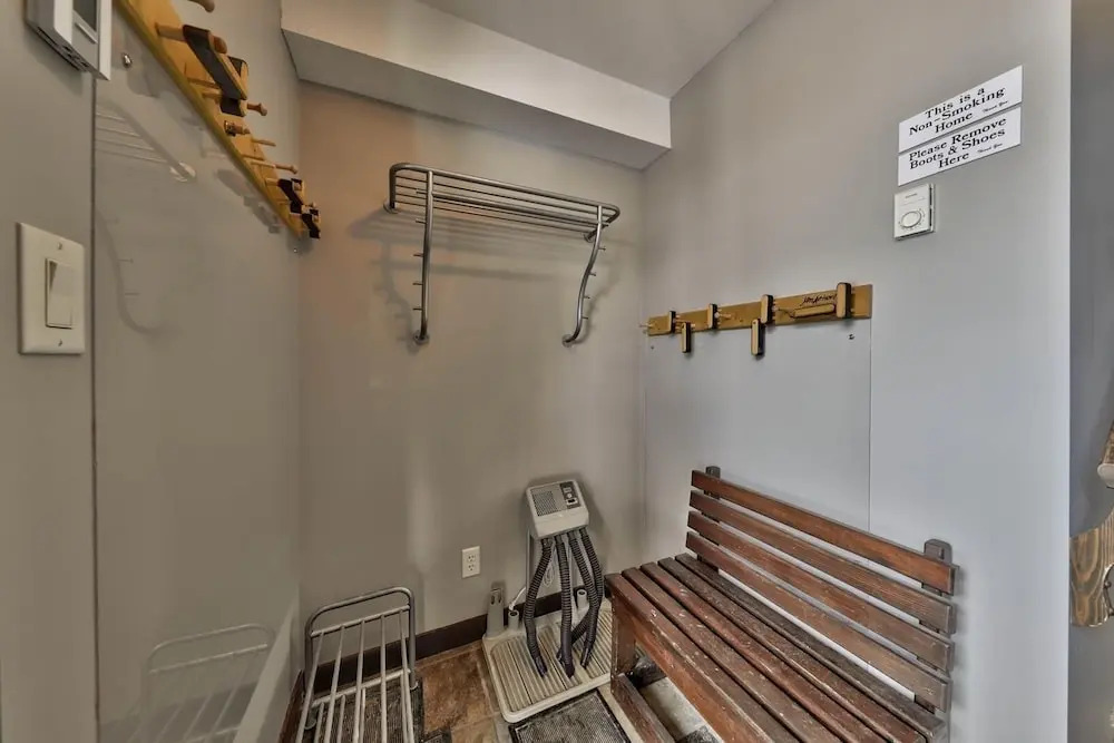 Stones Throw #56 By Bear Country - фото 9