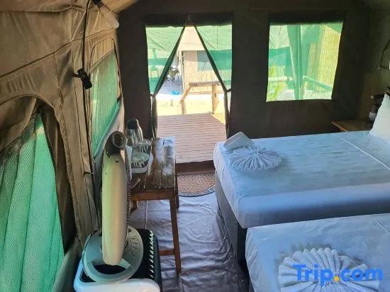 Riverscape Inn