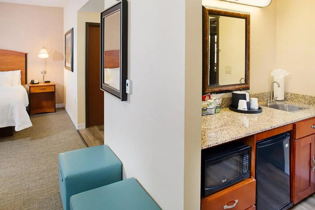 Premium Double room (full double bed)