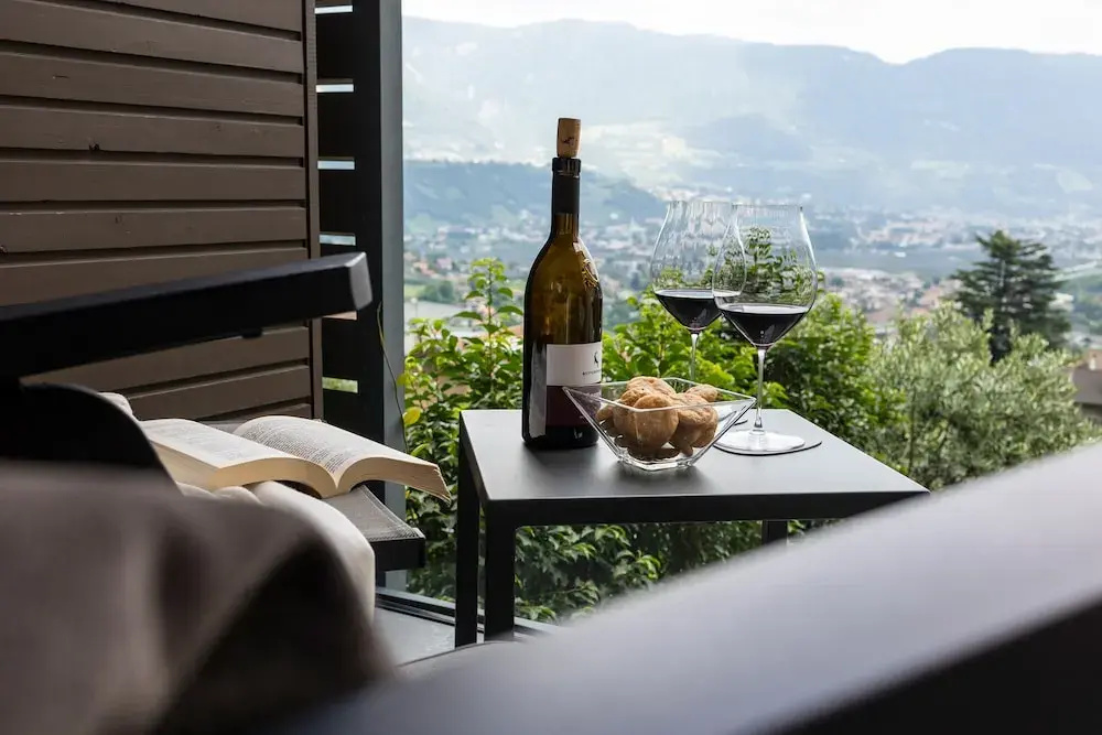 2 Bedrooms Superior Suite with balcony