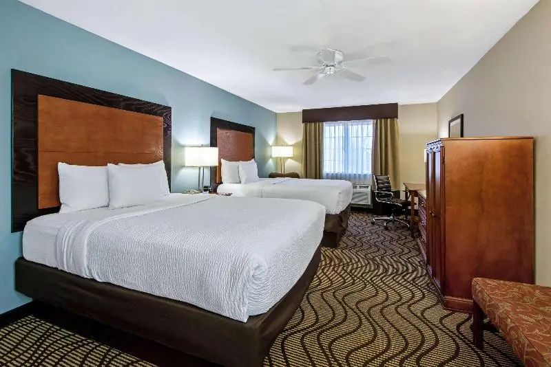La Quinta Inn & Suites by Wyndham Santa Rosa - Chambres