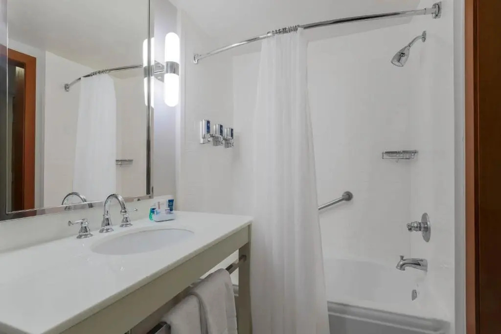 Four Points by Sheraton Ontario-Rancho Cucamonga - Chambres