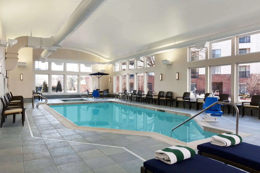 Homewood Suites by Hilton Burlington - Général