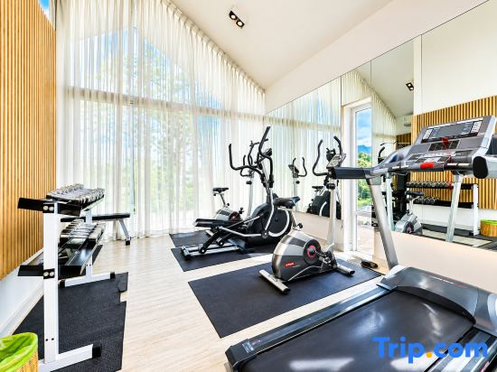 4BR Work-From-Home Villa | Pool & Gym | Mae Rim