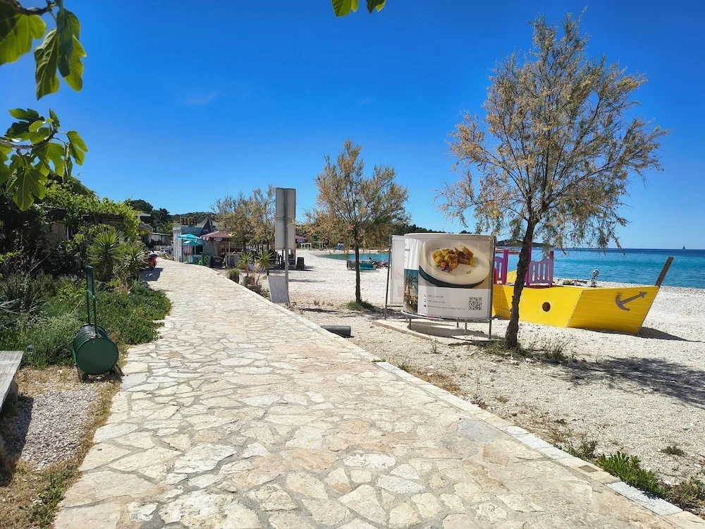 Apartments Nives