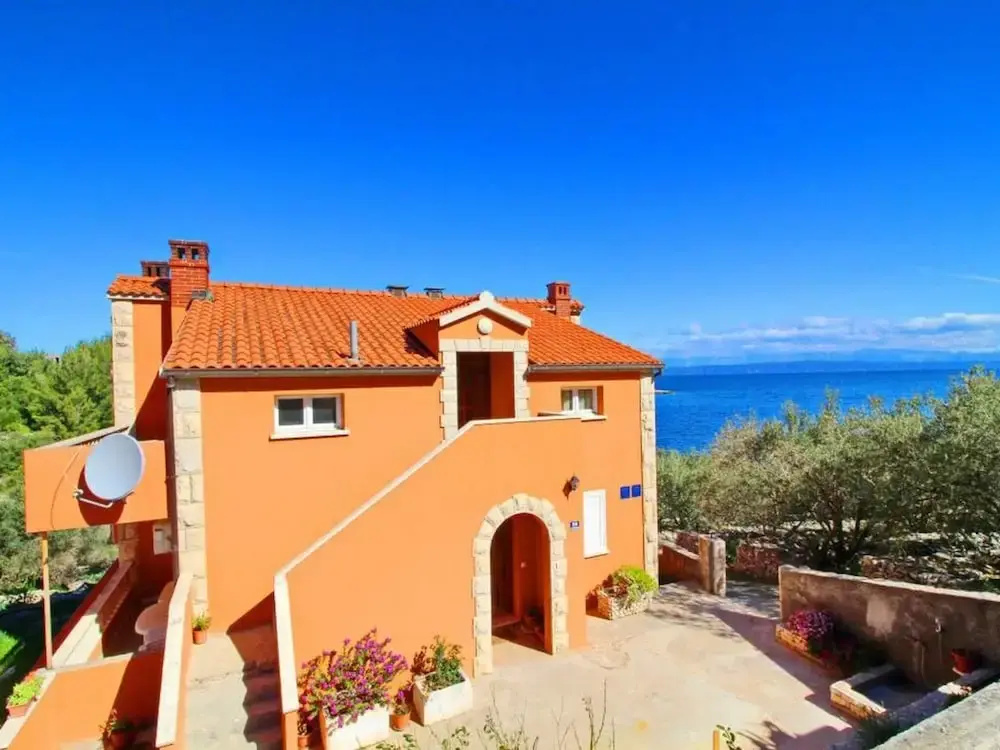 Apartments Sea Line - Two Bedroom Apartment With Terrace and Sea View