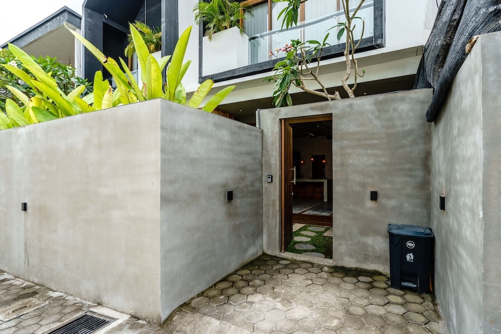 Liminal Palace Villa 1 by Betterplace — фото