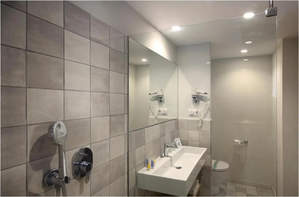 AQUA Hotel Bertran Park - Chambres
