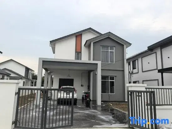 Padang Serai Roomstay 95