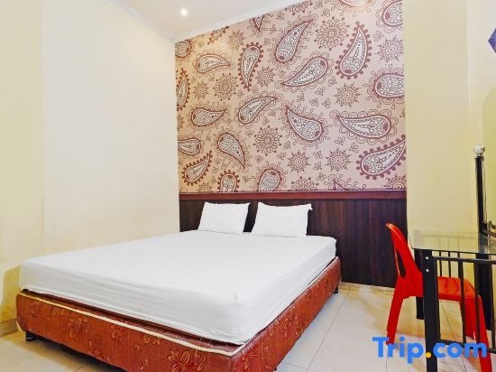 Capital O Pusat Kota Pekanbaru Near Mall Living World Formerly Radja Homestay