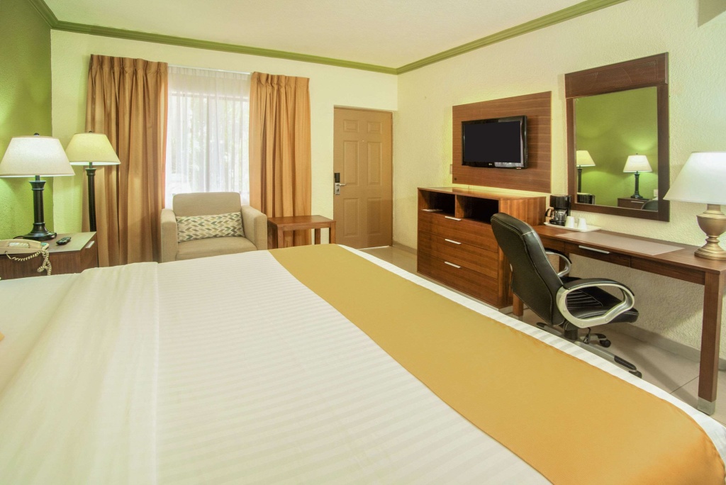 Quality Inn Ciudad Obregon — 3