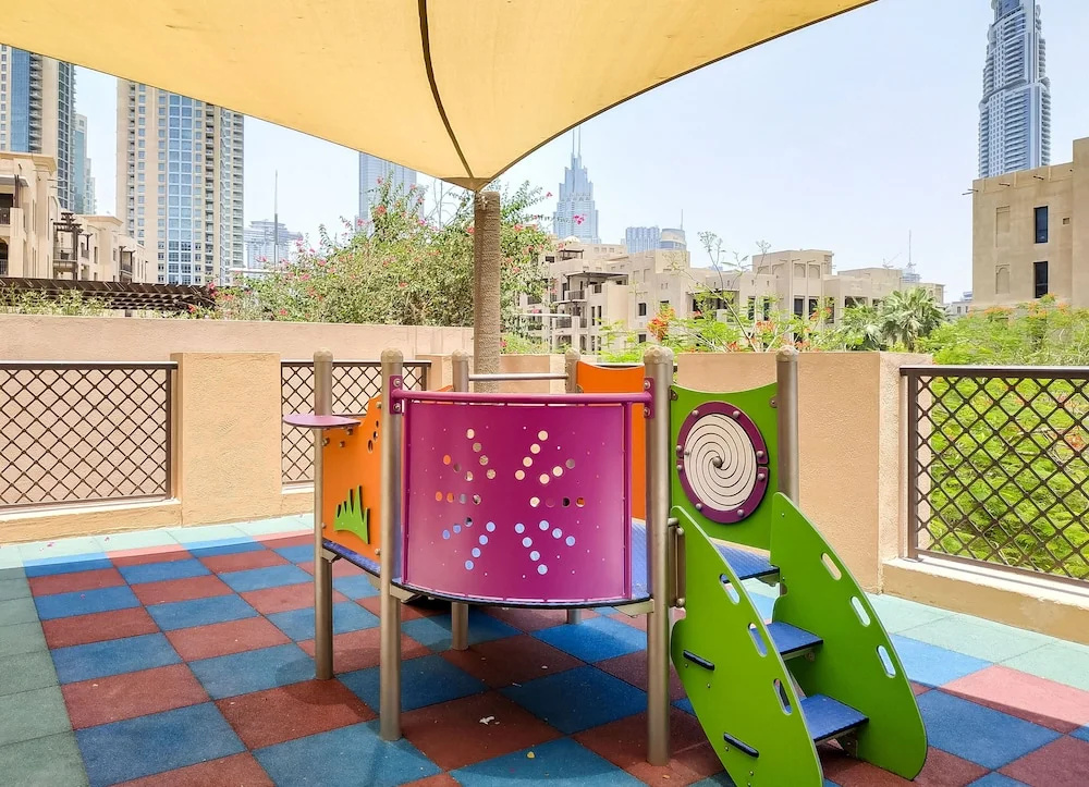 Maison Privee - Luxury Living Next to Dubai Mall & Burj Khalifa