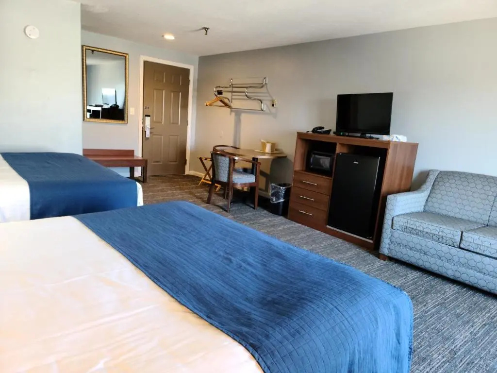 Standard Double room (full double bed)