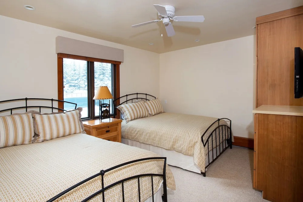 2 Bedrooms Deluxe room