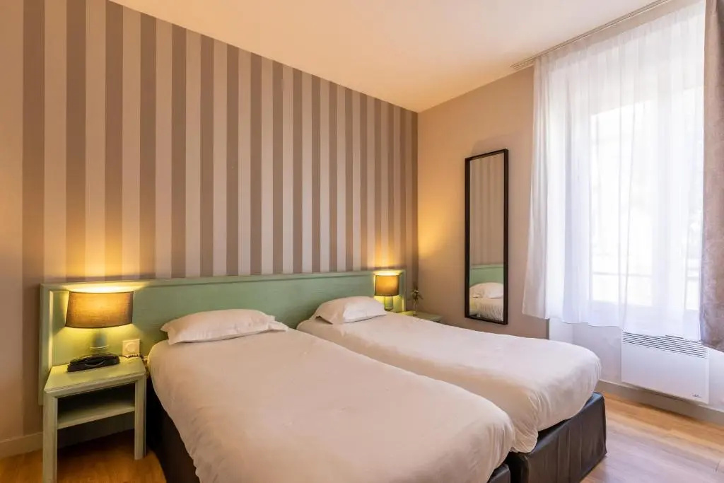Standard Double room (twin beds)