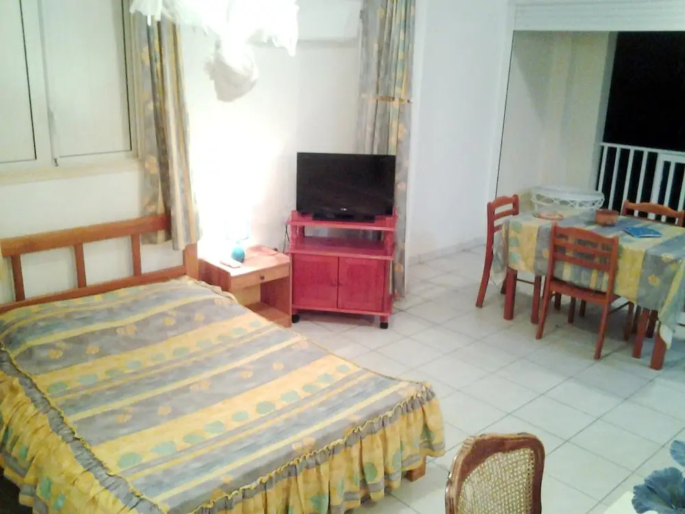 Voir la photo 3 — Apartment with One Bedroom in Le Moule, with Enclosed Garden And Wifi - 3 Km From the Beach