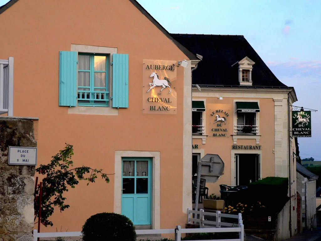 Voir la photo 1 — Auberge du Cheval Blanc
