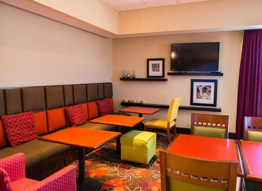 Hampton Inn by Hilton Torreon-Airport Galerias - Général