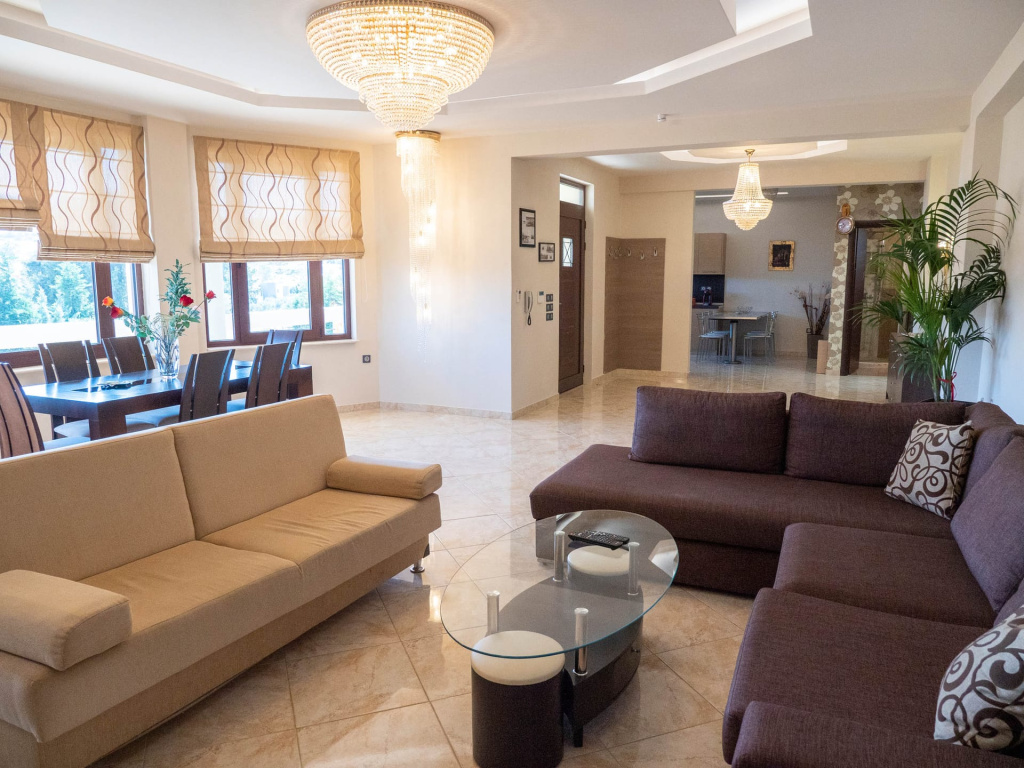 Standard room with land view