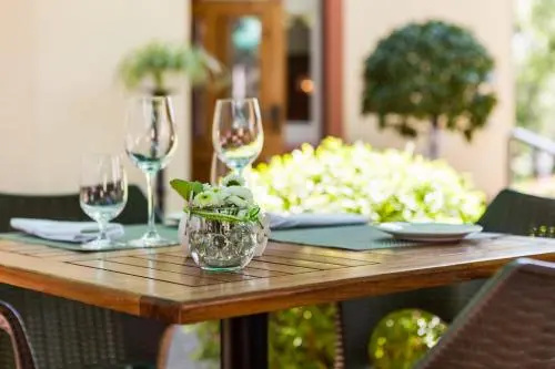 Balcony & Terrace