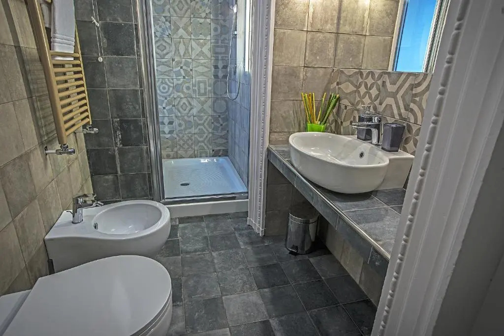 Standard Double room with balcony (full double bed)