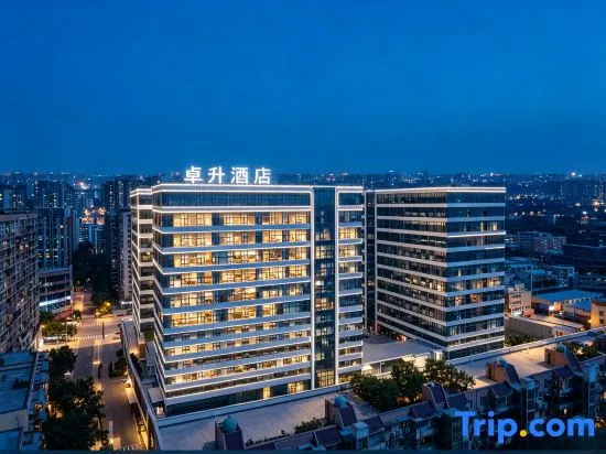 Zhuo Sheng Hotel（Chengdu Wuhou Hongpaili Metro Station Hotel）