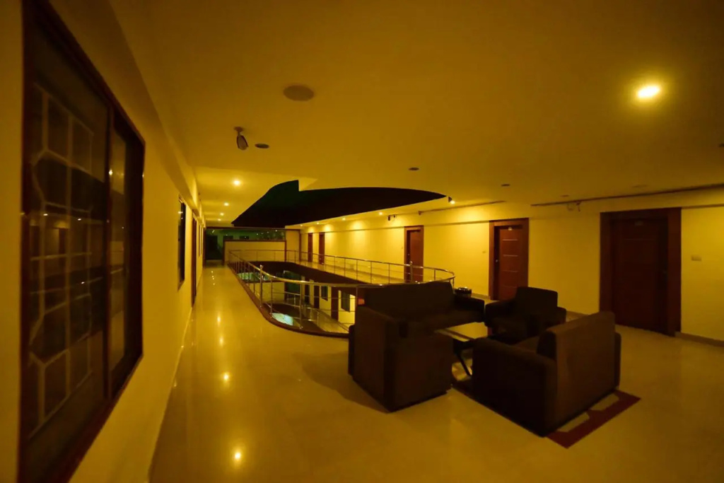 Castle International Premium Hotel - Général