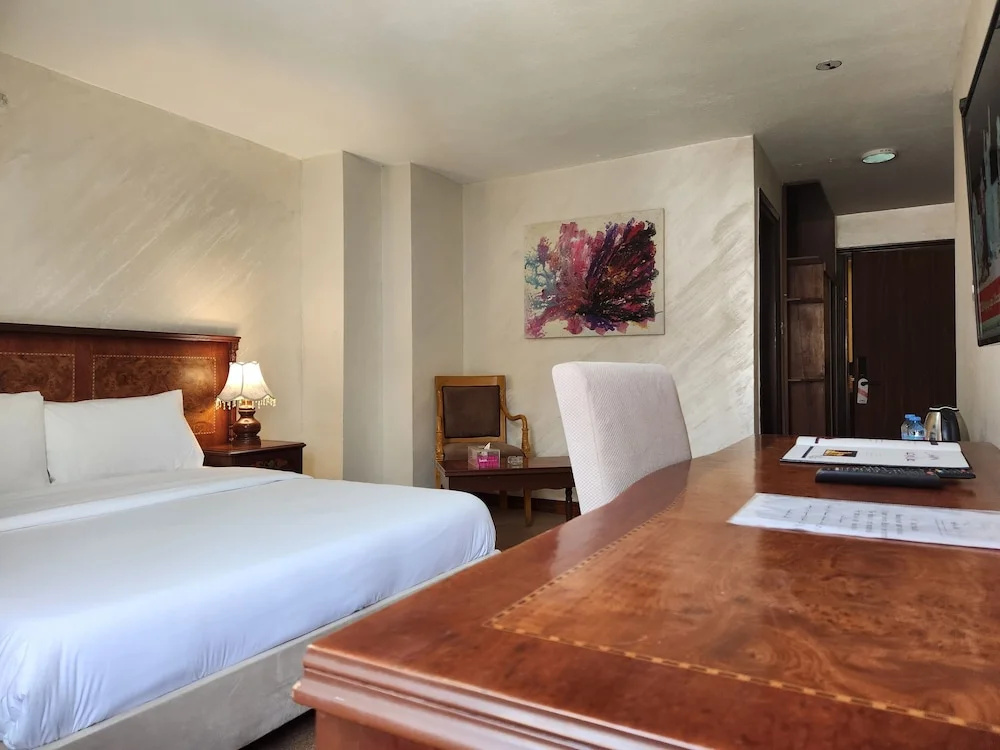 Comfort room