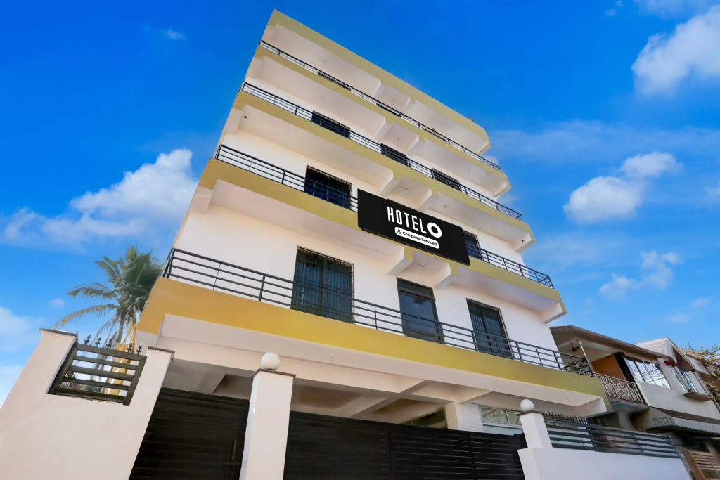 OYO 70783 Hotel Happy Journey