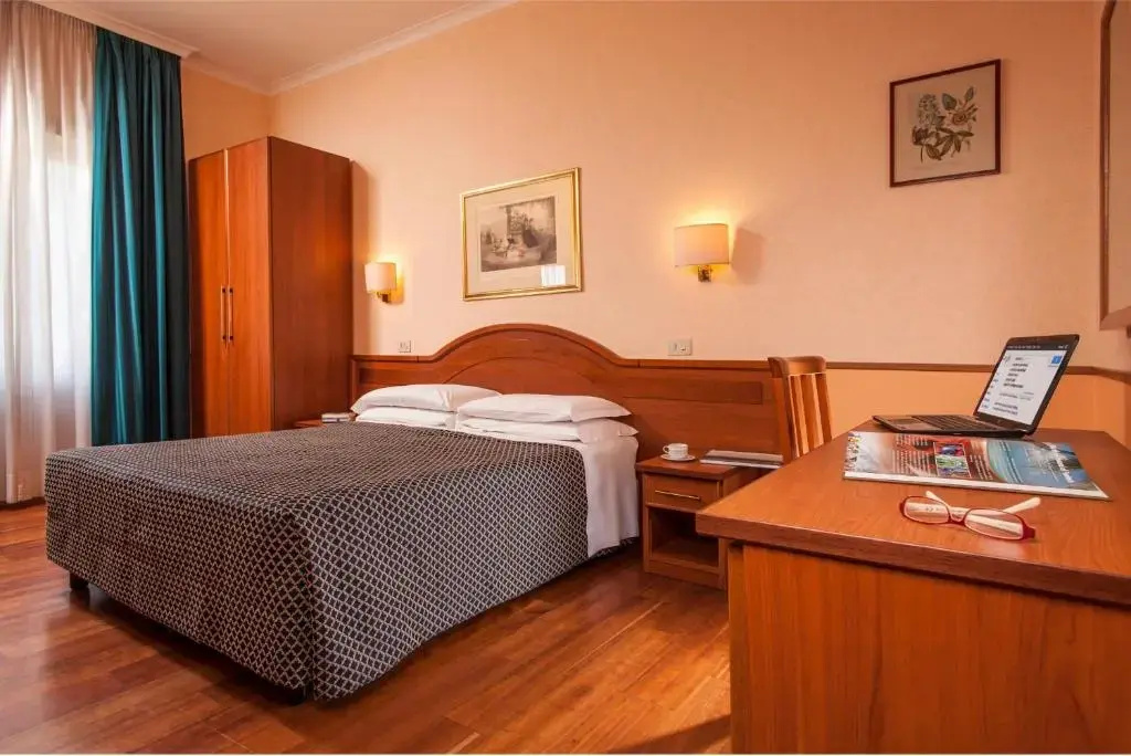 Hotel Piemonte - Chambres