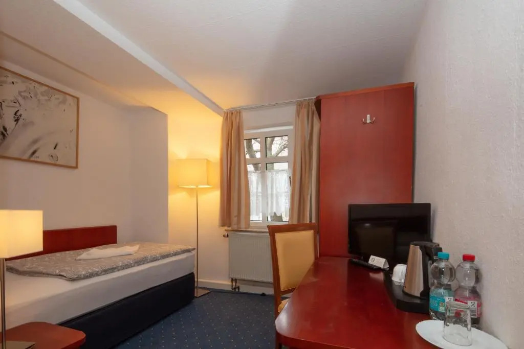 觀景標準雙人房，配有雙人床