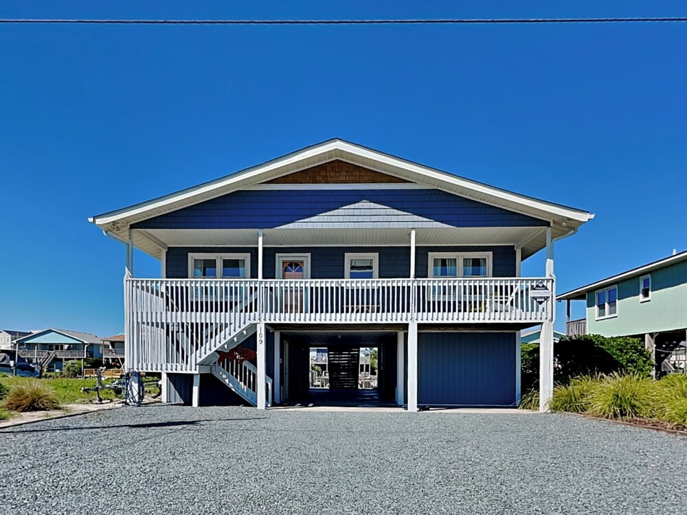 On Island Time by Topsail Realty