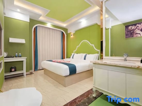 Двухместный номер Standard (двуспальная кровать) в Hyton Hotel Sanya