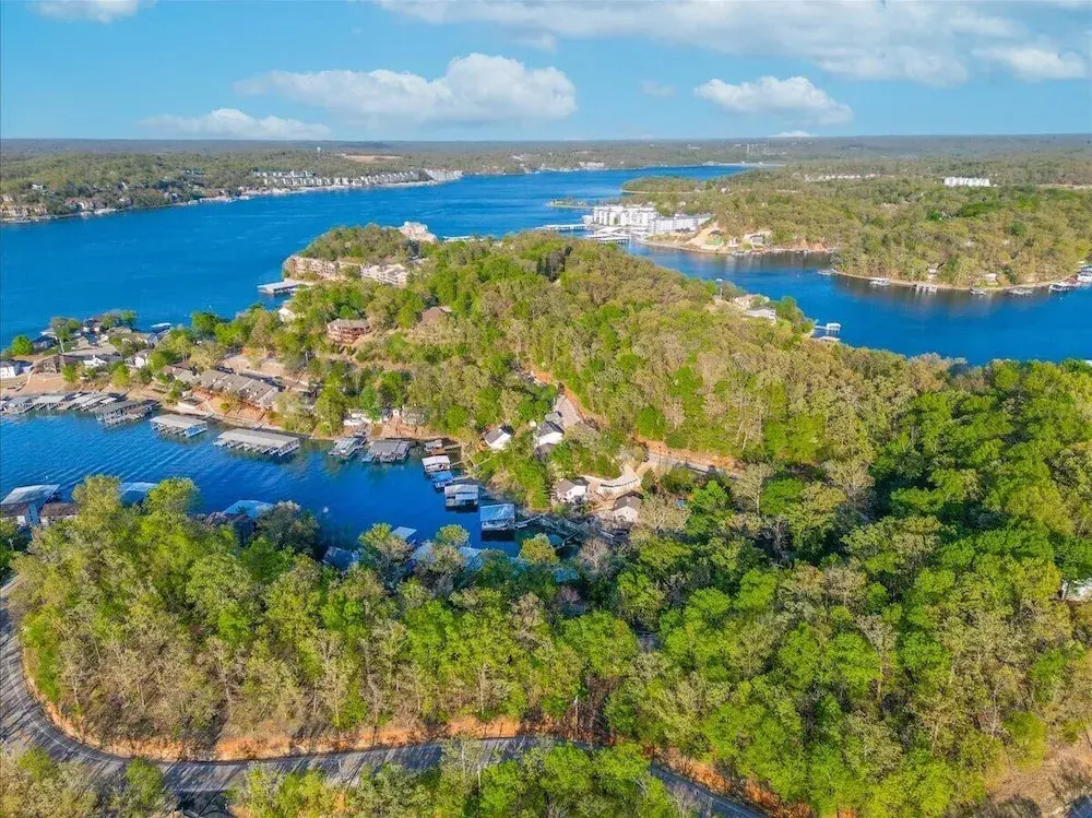 3mm Lake Ozark, Trailer Parking, Dock, Boat Slip, & Amazing Cove Views