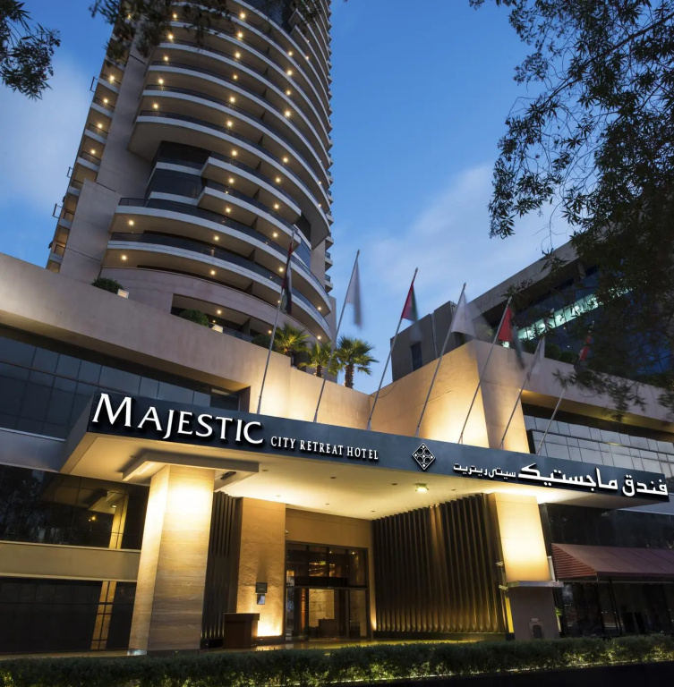 Majestic City Retreat Hotel — фото