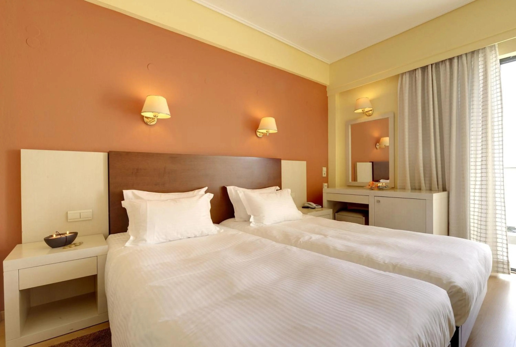 Esperia Hotel — 5