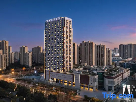 Earl Family Hotel (Chuzhou Wuyue Plaza Municipal Government) in Chuzhou