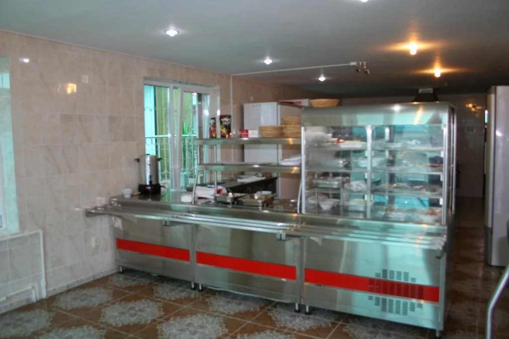 Food & Beverage
