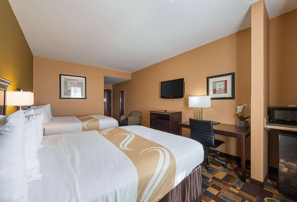 Standard Quadruple room