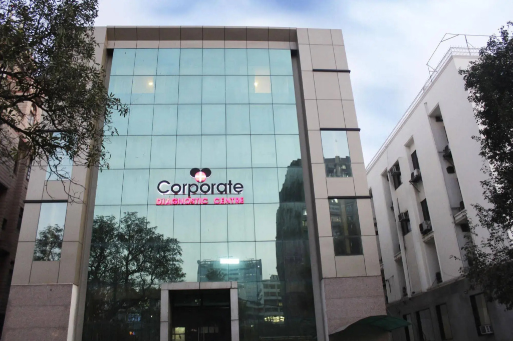 Fabhotel Broadway Inn Nehru Place