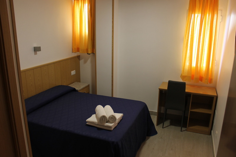 Двухместный номер Standard двуспальная кровать в Hostal Conchita Legazpi