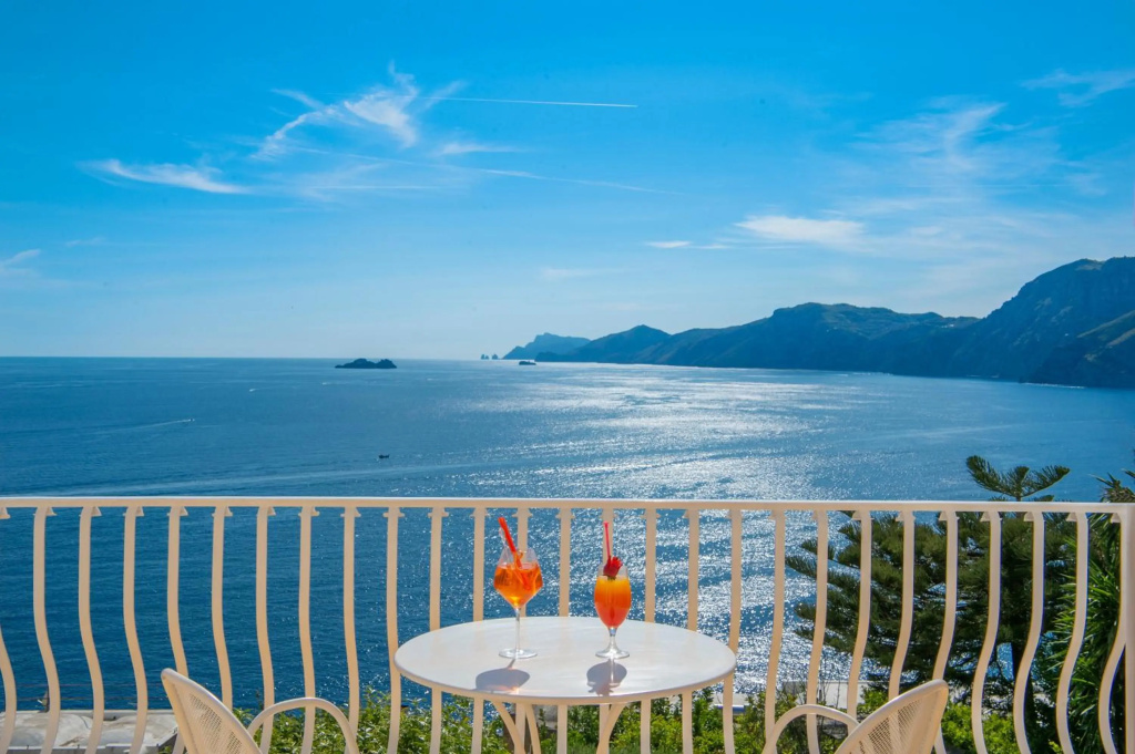 Hotel Tramonto d'Oro