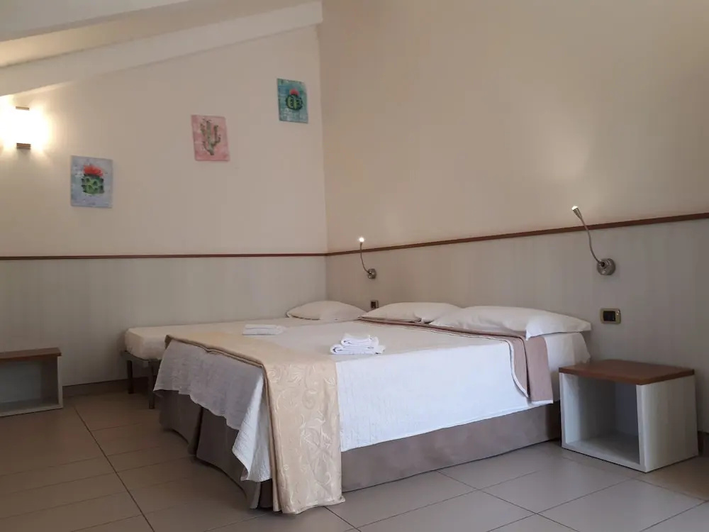 Standard Quadruple room