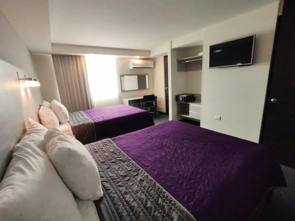 Deluxe Suite