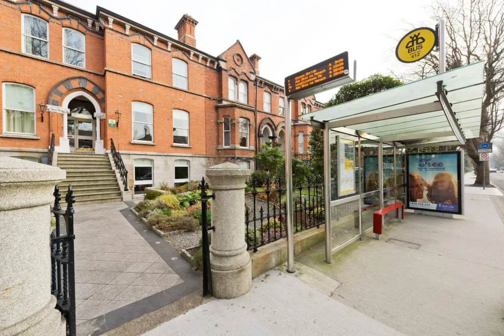 Roxford Lodge Hotel