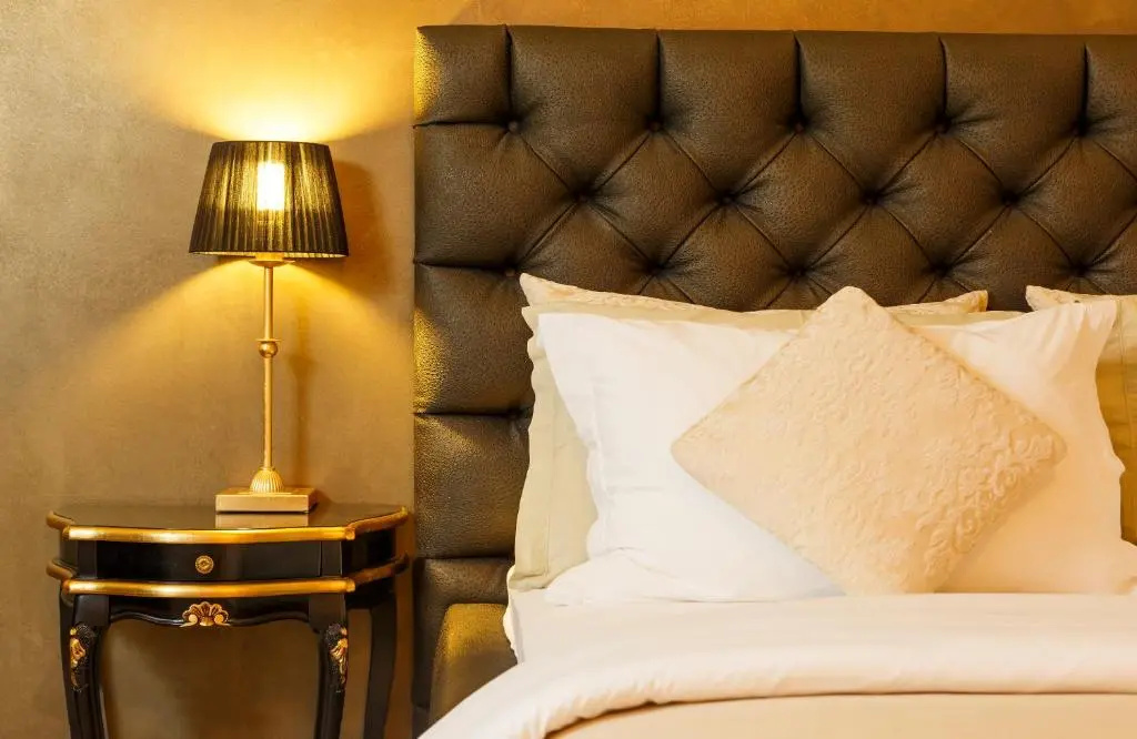 Business Hotel First - Chambres