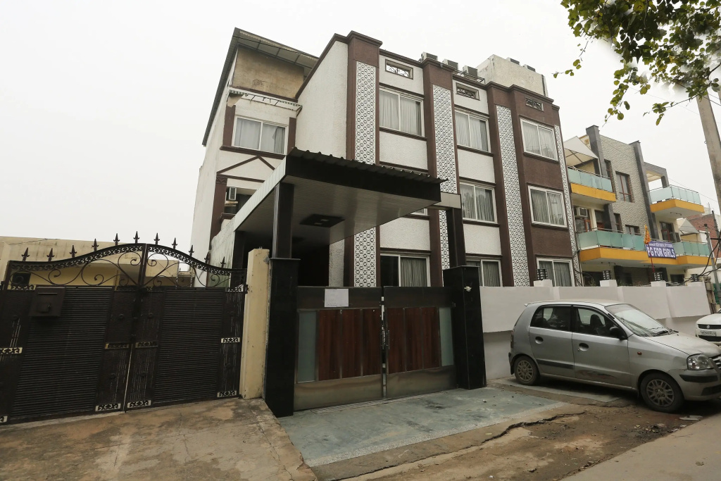 Hotel O The Avenue Residency