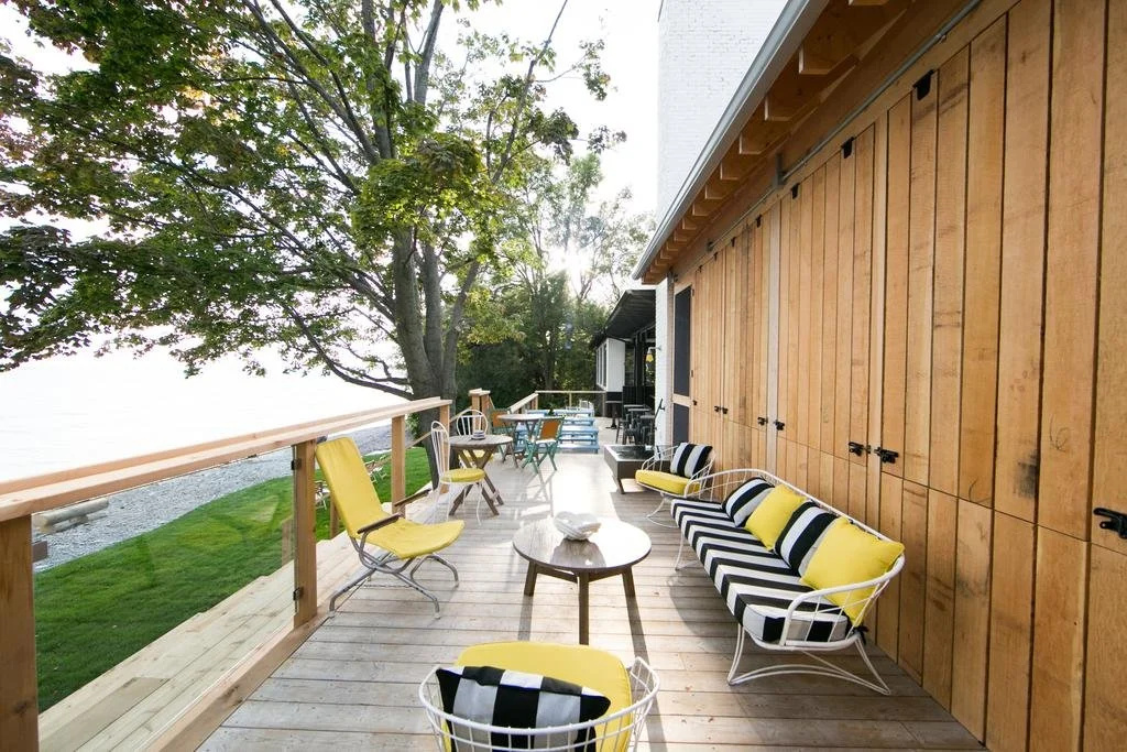 Balcony & Terrace