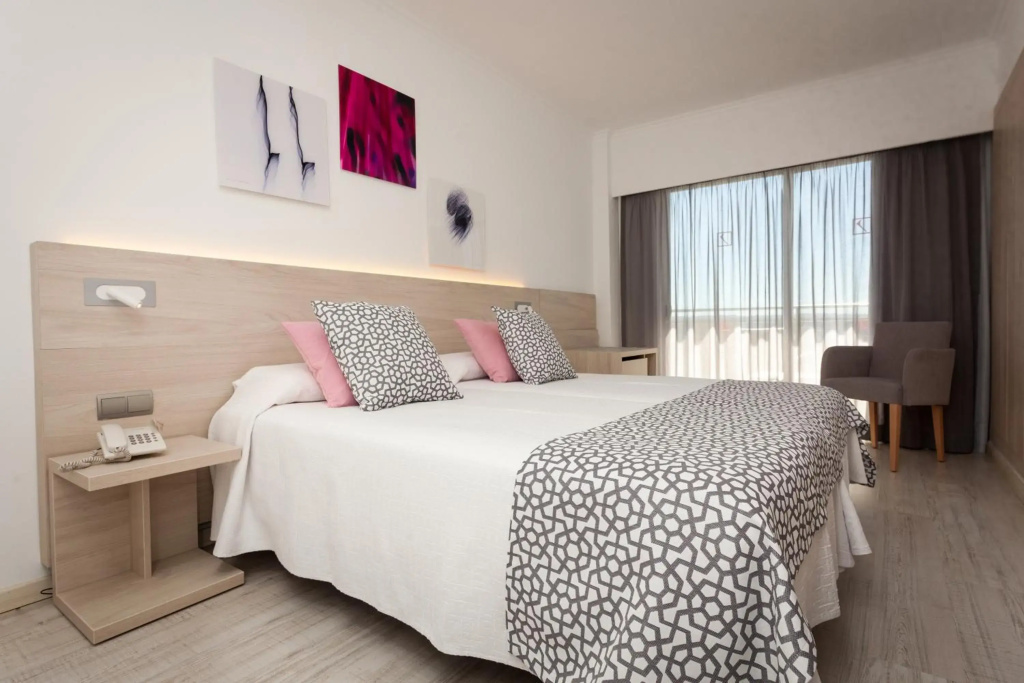Hotel photo 32